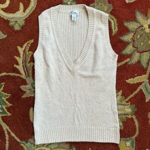 EUC Lilly Pulitzer Cotton/Angora Sweater Vest Oatmeal Size Small